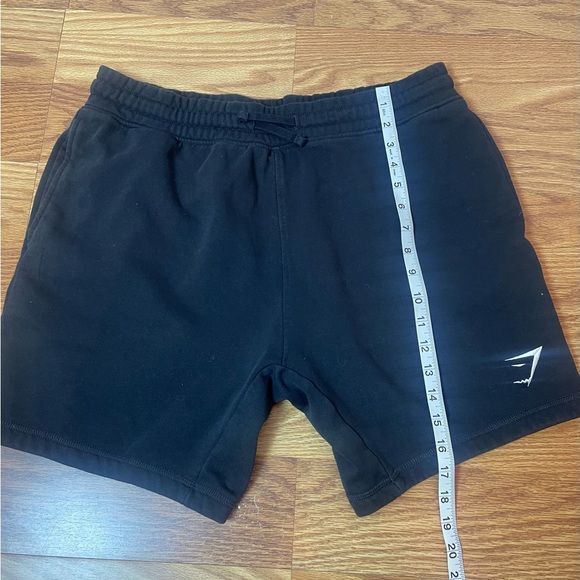 Gymshark black training fleece shorts size L - Picture 6 of 7